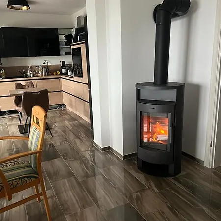 Una Apartment